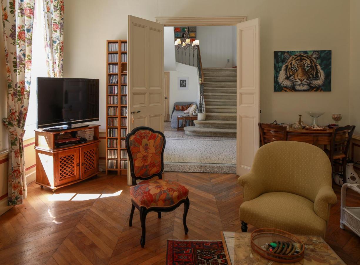 Le 37 Malaucene Bed and Breakfast Esterno foto