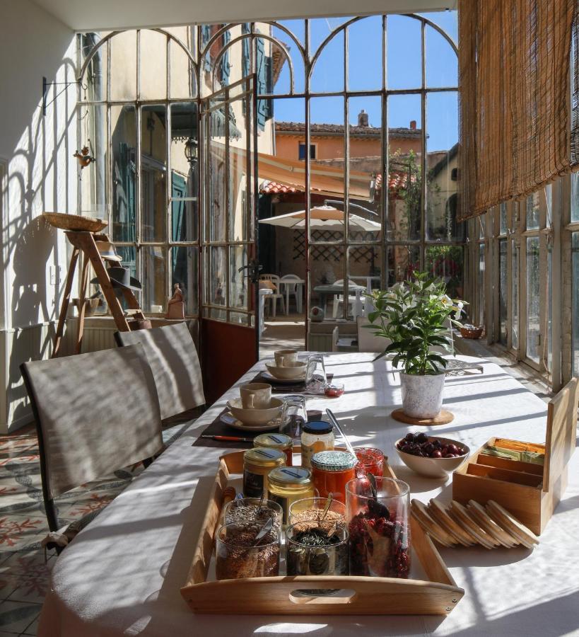 Le 37 Malaucene Bed and Breakfast Esterno foto