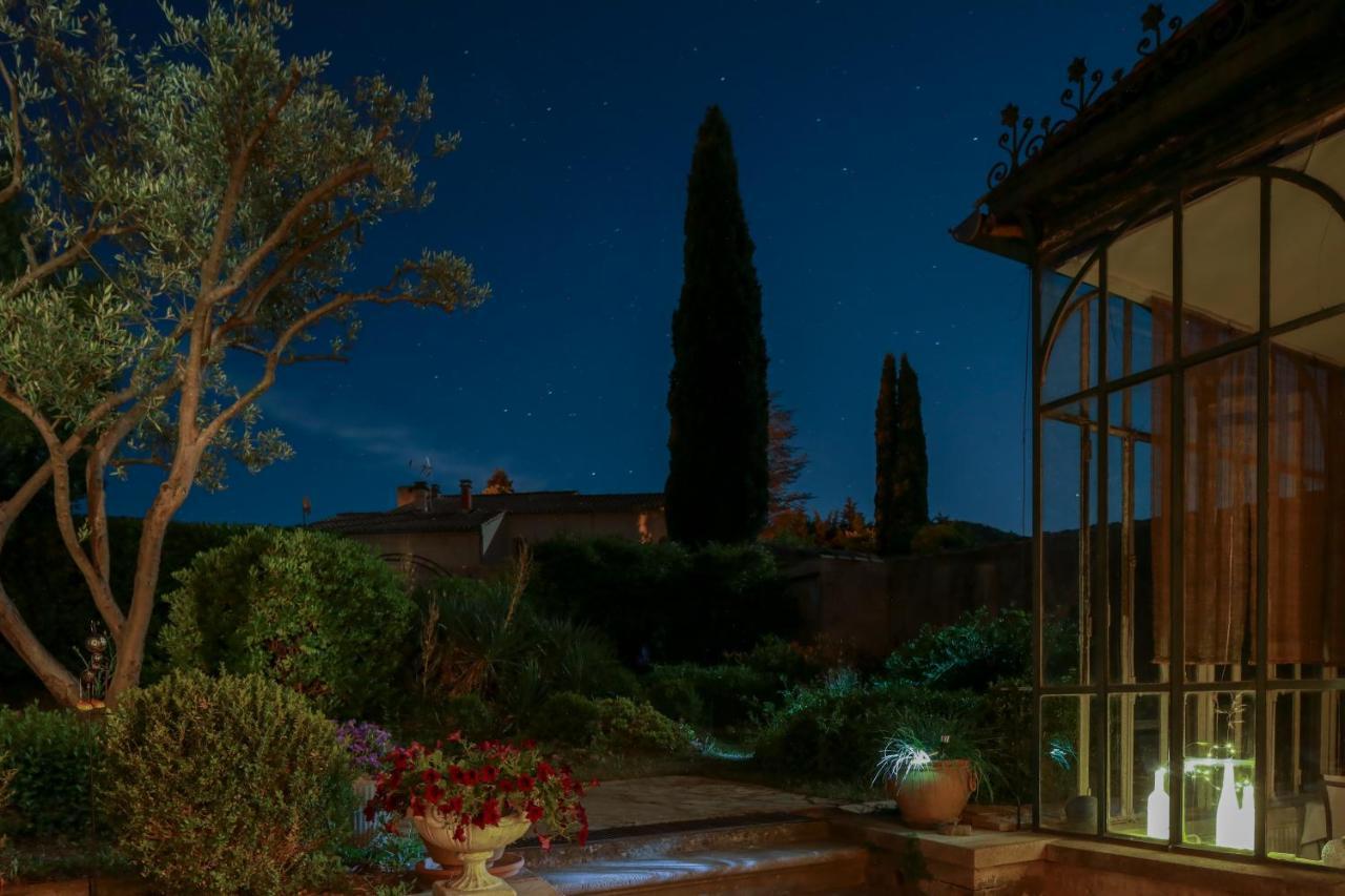 Le 37 Malaucene Bed and Breakfast Esterno foto